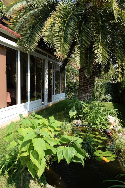 Rooms Vila Mautner Vodice Eksteriør billede